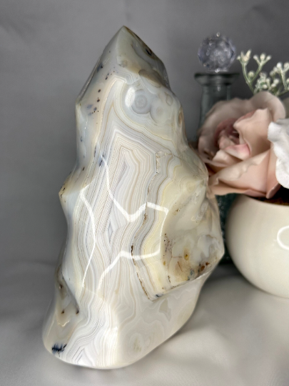Dendritic Botswana Agate Flame with Druzy and Quartz Inclusions and Orbicular Patterning