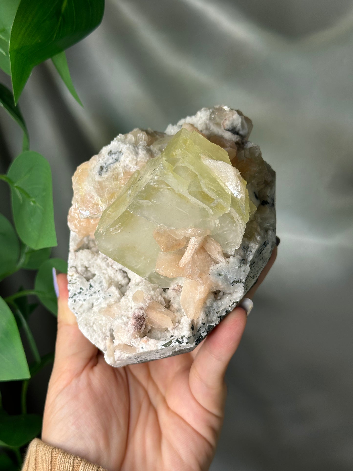 Green Cubic Apophyllite with Peach Stilbite on Chalcedony