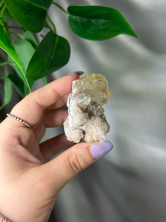 Green Cubic Apophyllite with Peach Stilbite and Chalcedony