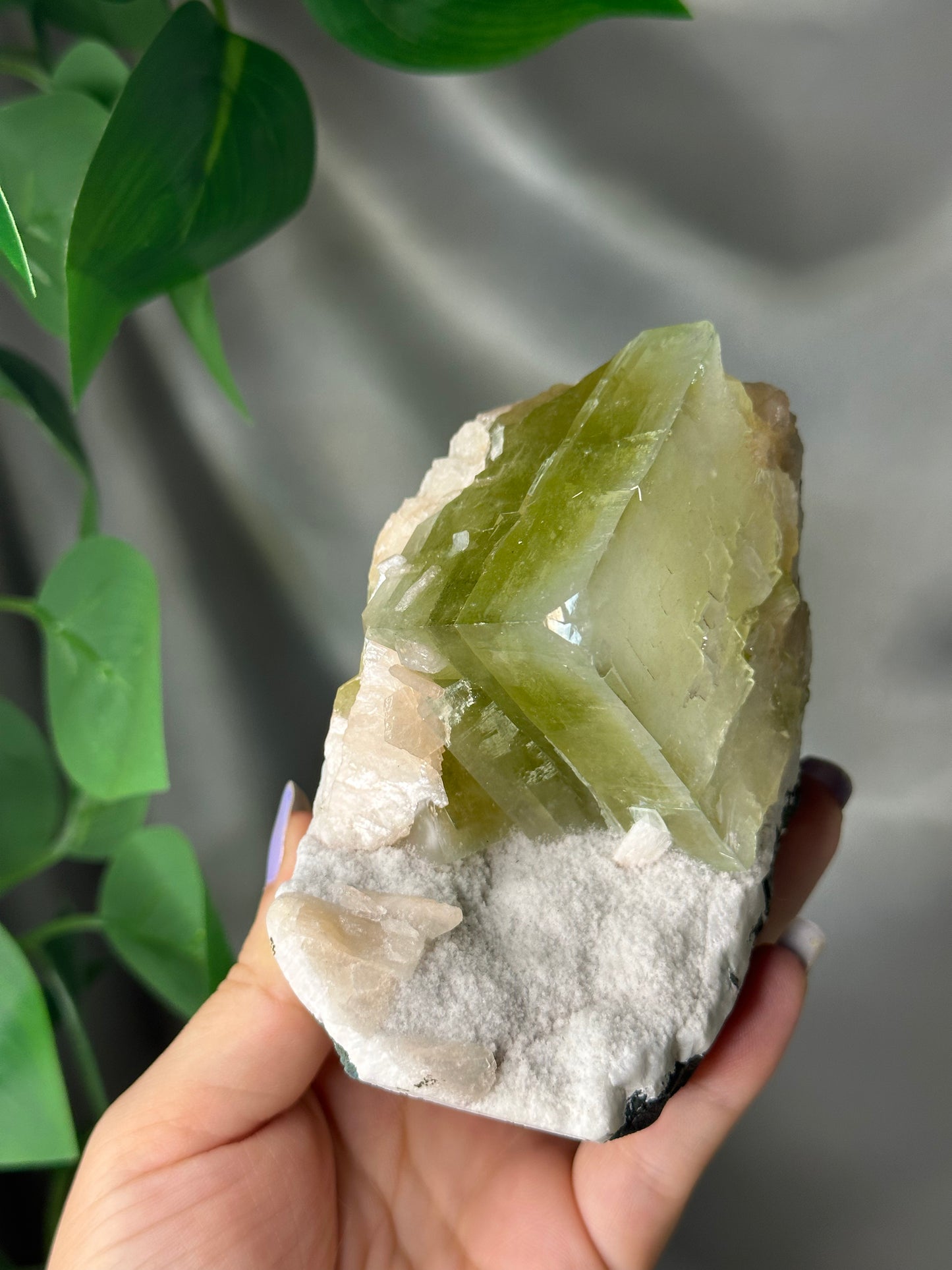 Green Cubic Apophyllite with Peach Stilbite on Chalcedony