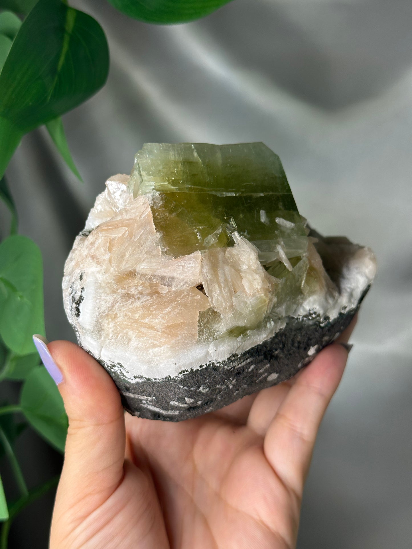 Green Cubic Apophyllite with Peach Stilbite on Chalcedony