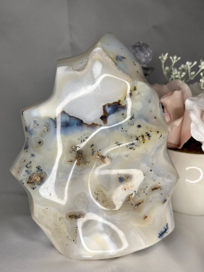 Dendritic Botswana Agate Flame with Druzy and Quartz Inclusions and Orbicular Patterning